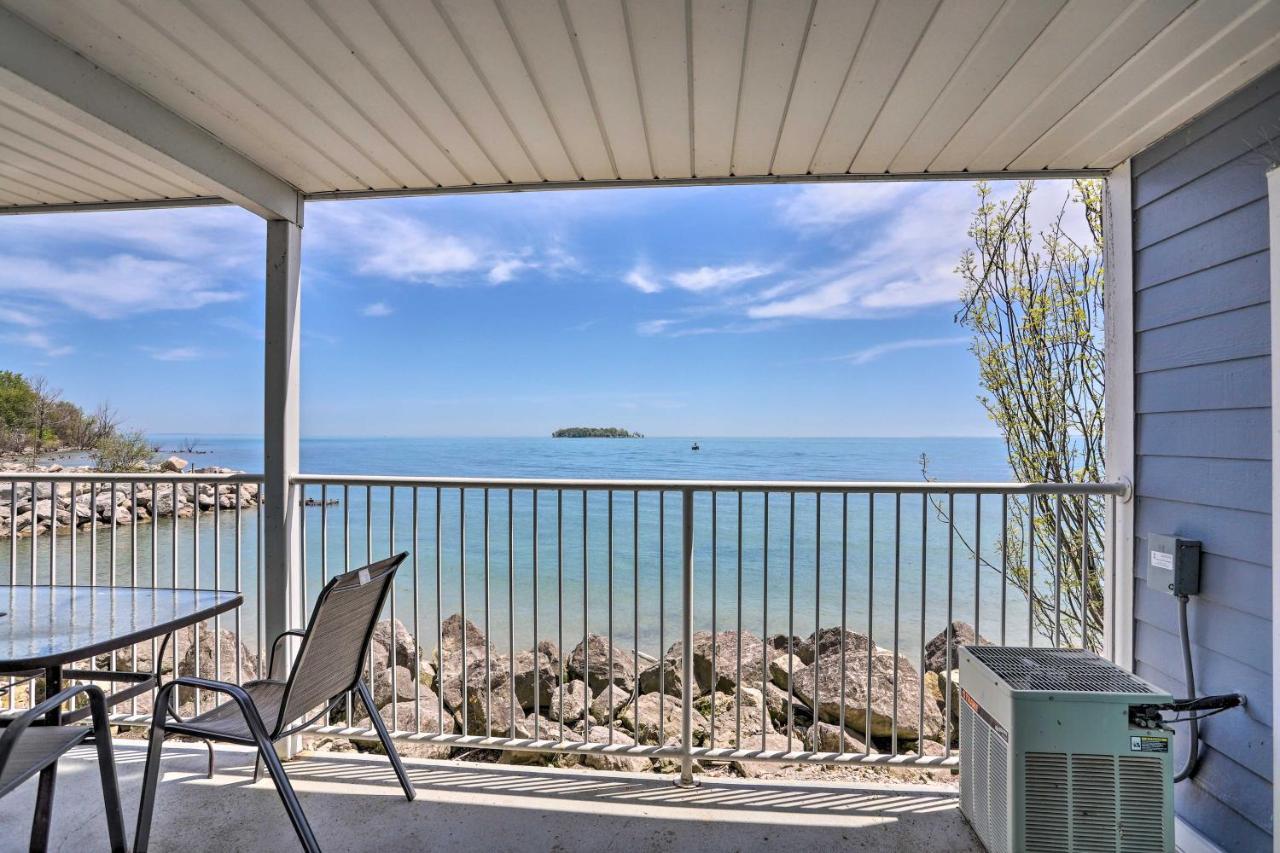 Cozy Lakefront Middle Bass Retreat With Balcony Put-in-Bay Exterior photo