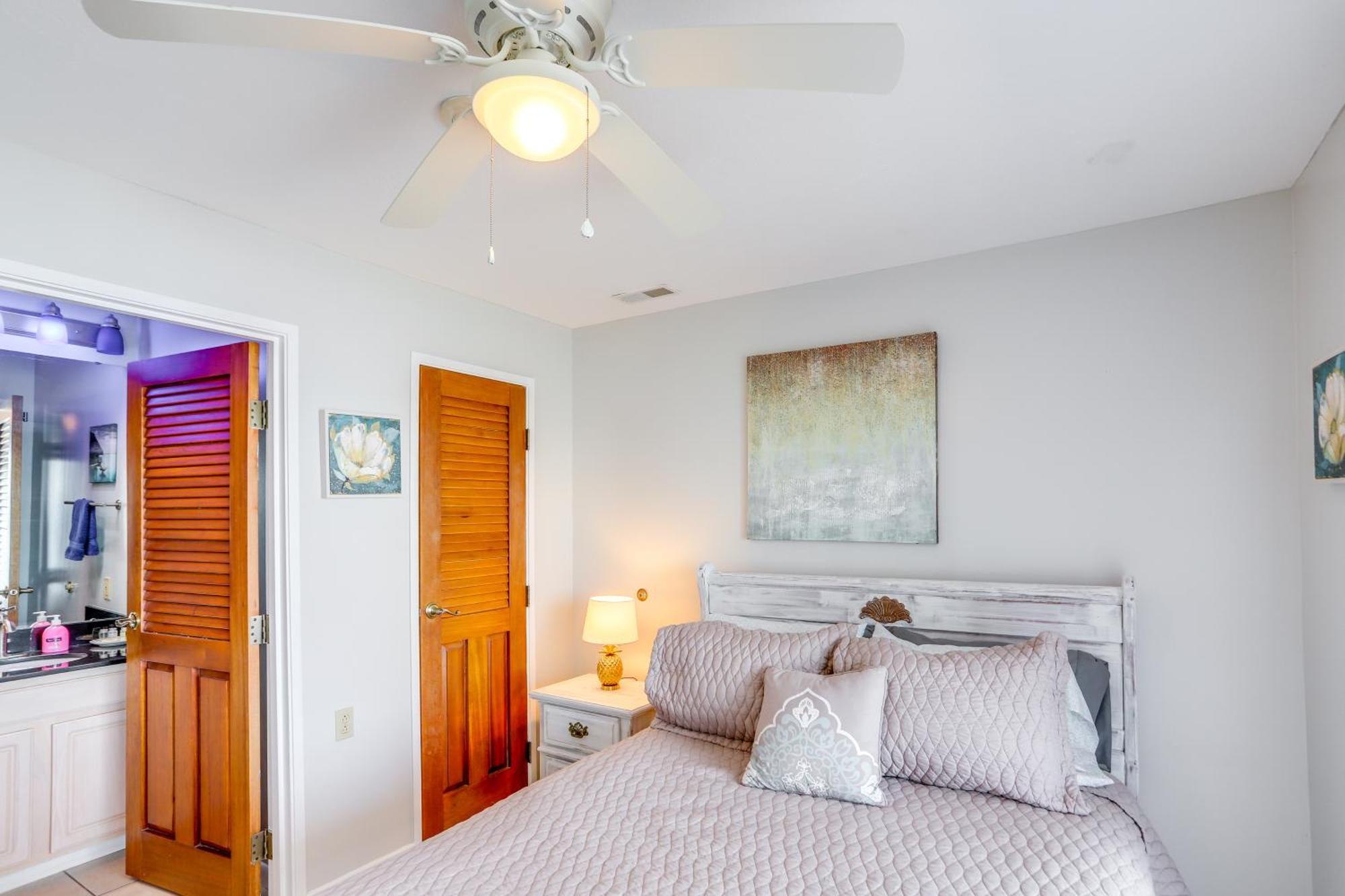 Cozy Lakefront Middle Bass Retreat With Balcony Put-in-Bay Exterior photo